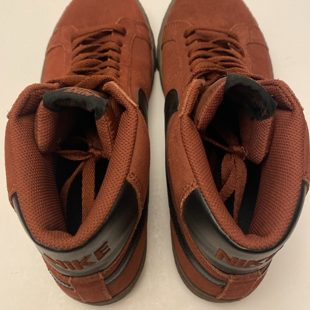 Nike SB Blazer Mid Men's Maroon Suede Leather Sneakers Size 9.5 - Picture 9 of 10